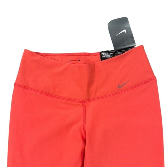 NWT Nike Dri-Fit Legend 2.0 Tight Fit Capri Leggings XS Coral Salmon Orange - Picture 2 of 5